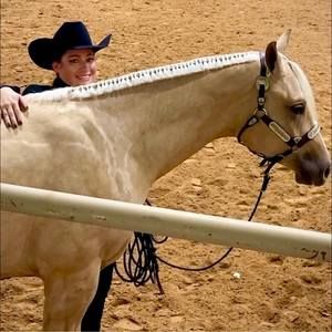 Meet your Posher, Amy